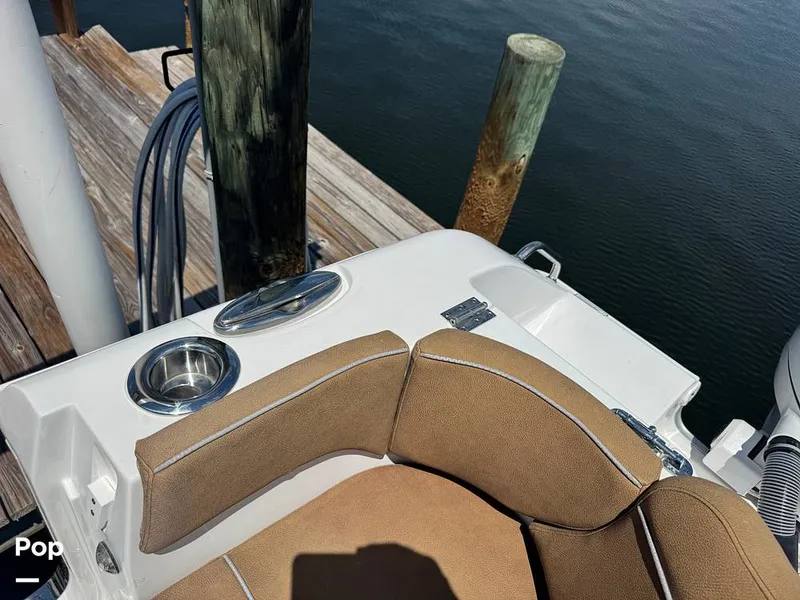 Slide: The Image of Sea Hunt Ultra 265 SE 2024 - 15808230