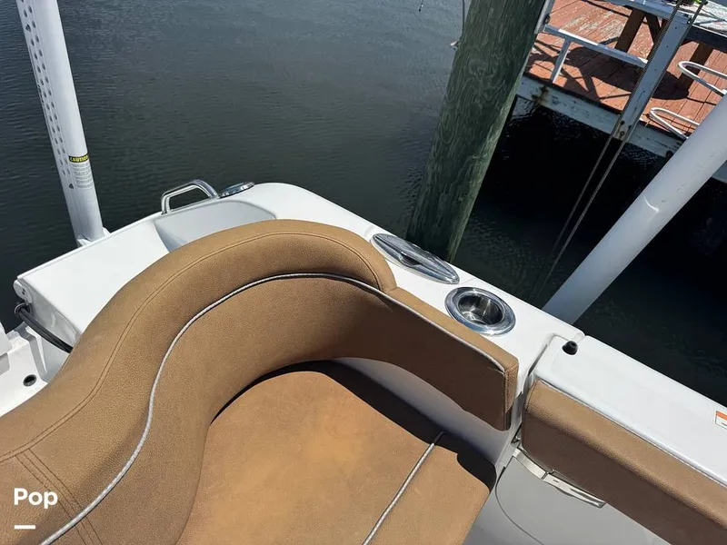 Slide: The Image of Sea Hunt Ultra 265 SE 2024 - 15808231