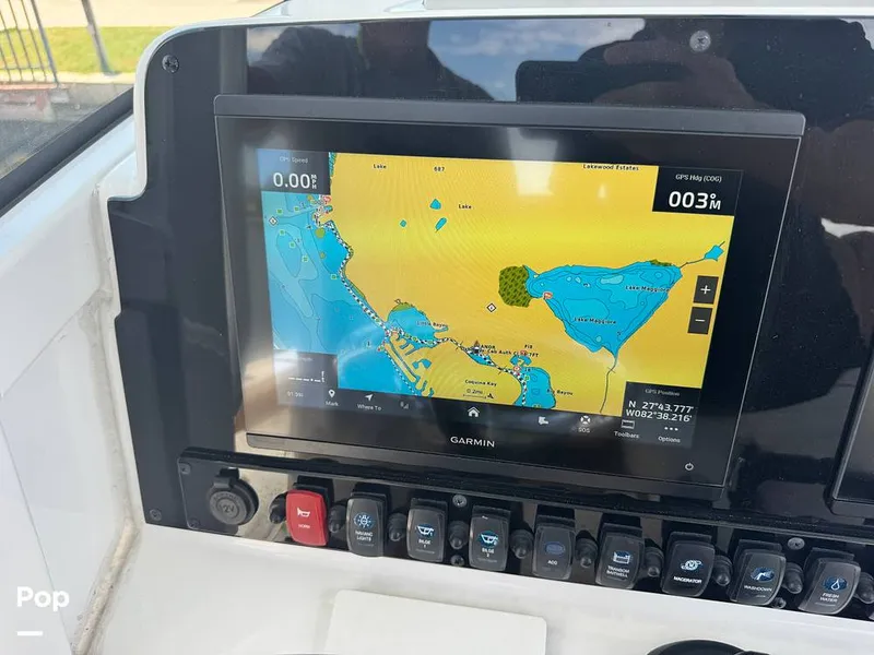 Slide: The Image of Sea Hunt Ultra 265 SE 2024 - 15808243