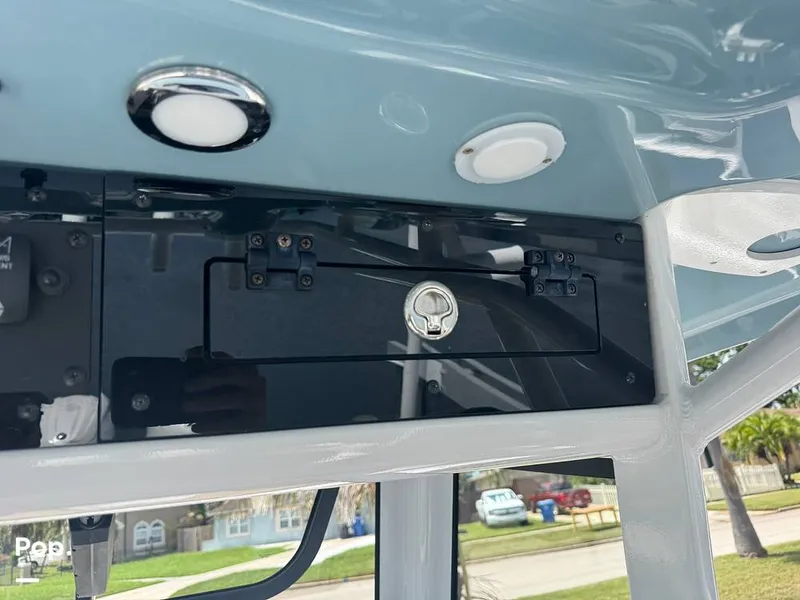 Slide: The Image of Sea Hunt Ultra 265 SE 2024 - 15808189