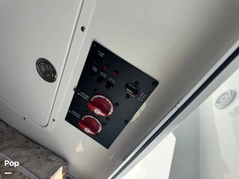 Slide: The Image of Sea Hunt Ultra 265 SE 2024 - 15808204