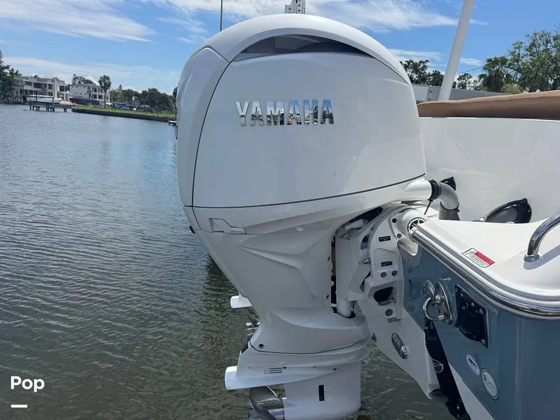 Slide: The Image of Sea Hunt Ultra 265 SE 2024 - 15808179