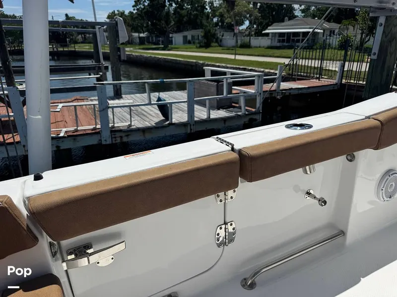 Slide: The Image of Sea Hunt Ultra 265 SE 2024 - 15808227