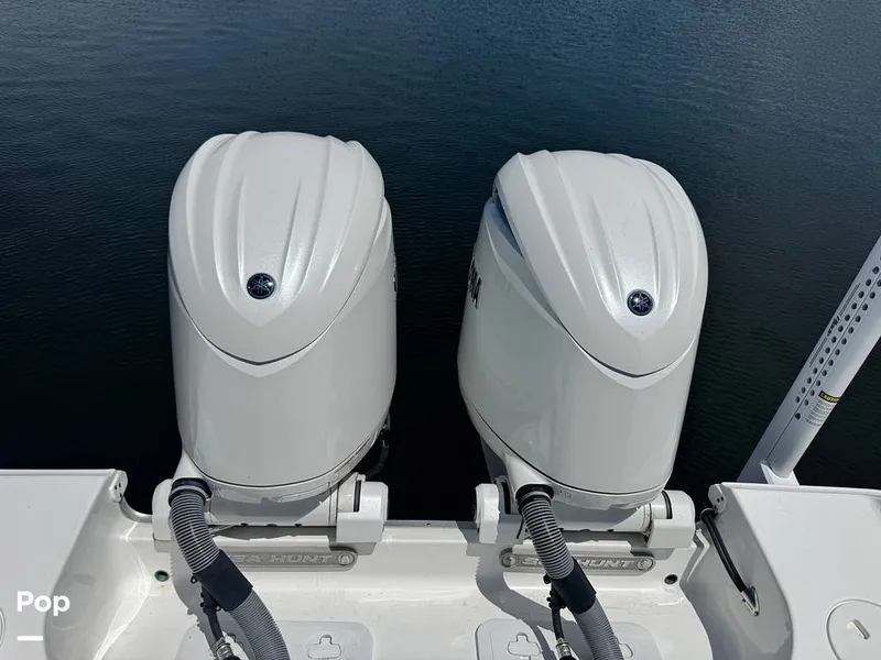 Slide: The Image of Sea Hunt Ultra 265 SE 2024 - 15808232