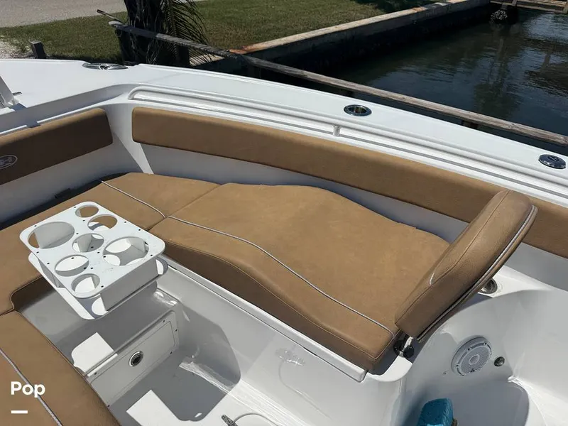 Slide: The Image of Sea Hunt Ultra 265 SE 2024 - 15808251