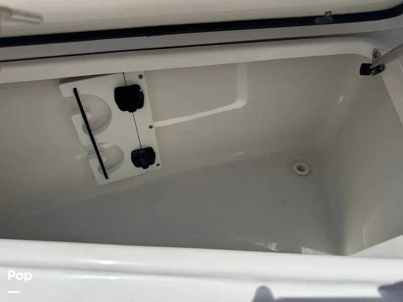 Slide: The Image of Sea Hunt Ultra 265 SE 2024 - 15808254