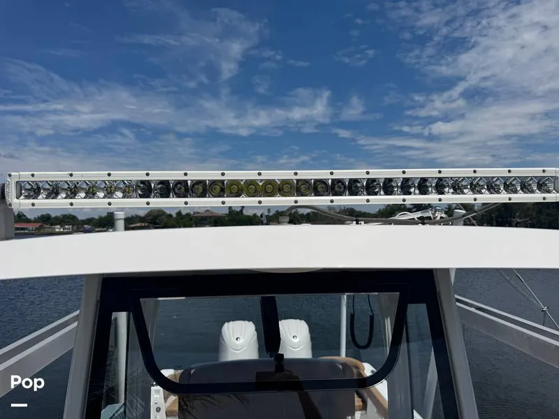 Slide: The Image of Sea Hunt Ultra 265 SE 2024 - 15808256