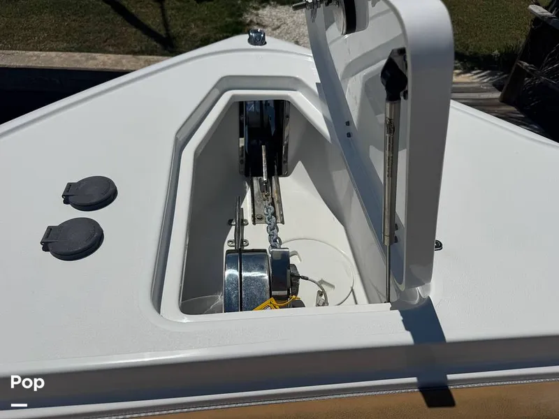 Slide: The Image of Sea Hunt Ultra 265 SE 2024 - 15808257