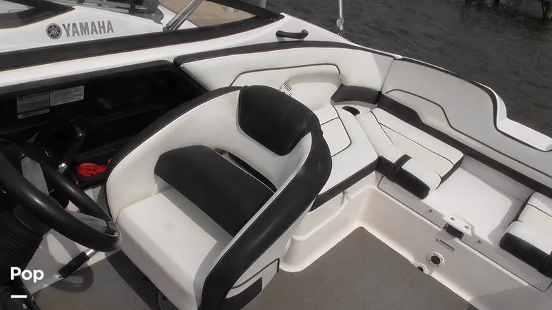 Slide: The Image of Yamaha 210 SX 2018 - 15802425