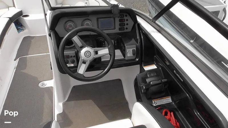 Slide: The Image of Yamaha 210 SX 2018 - 15802422