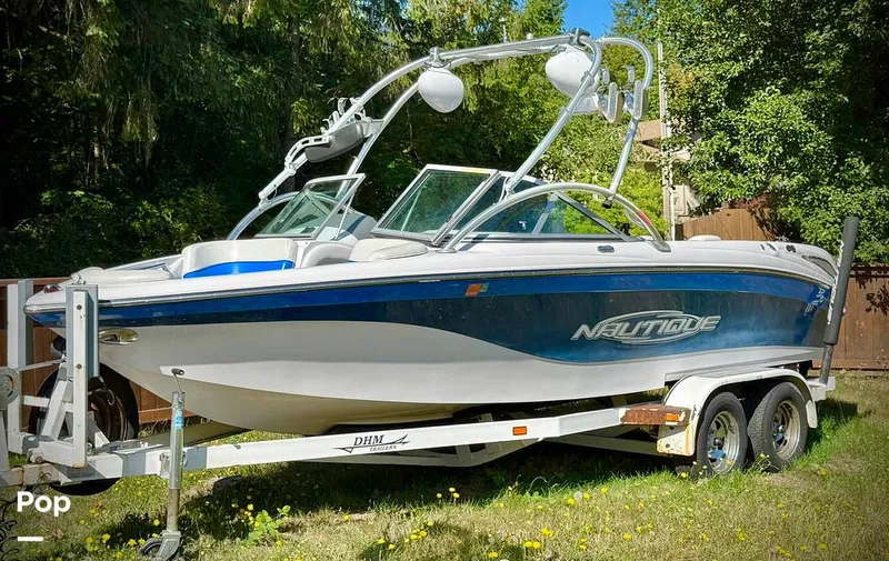 The Image of Nautique Crossover 211 2008 - 15872243