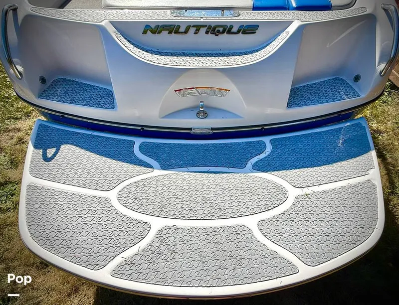 Slide: The Image of Nautique Crossover 211 2008 - 15872249