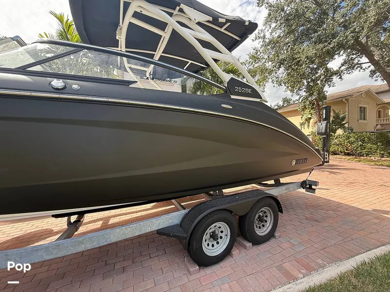 Slide: The Image of Yamaha 252se 2024 - 16004521