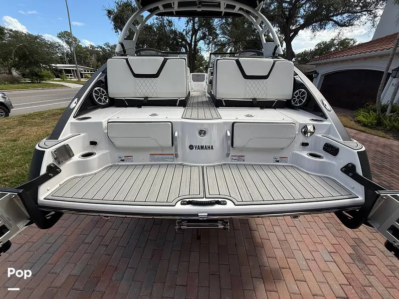 Slide: The Image of Yamaha 252se 2024 - 16004538