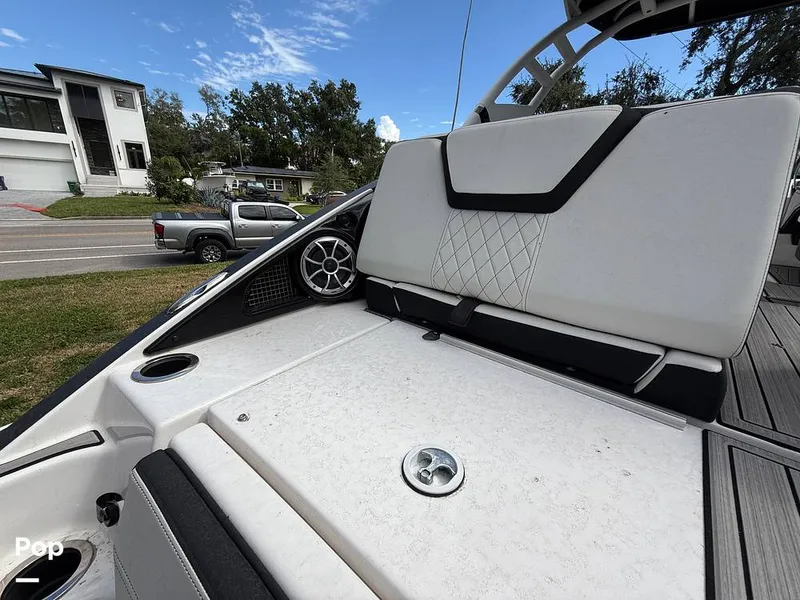 Slide: The Image of Yamaha 252se 2024 - 16004544