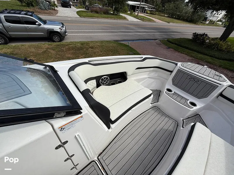 Slide: The Image of Yamaha 252se 2024 - 16004554