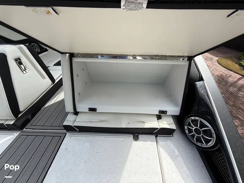 Slide: The Image of Yamaha 252se 2024 - 16004557