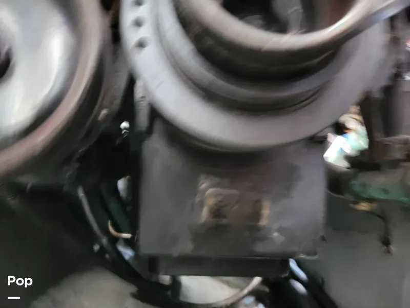 Slide: The Image of Sea Ray 330 Express Cruiser 2000 - 15786134