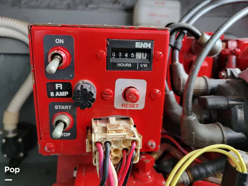 Slide: The Image of Sea Ray 330 Express Cruiser 2000 - 15786137