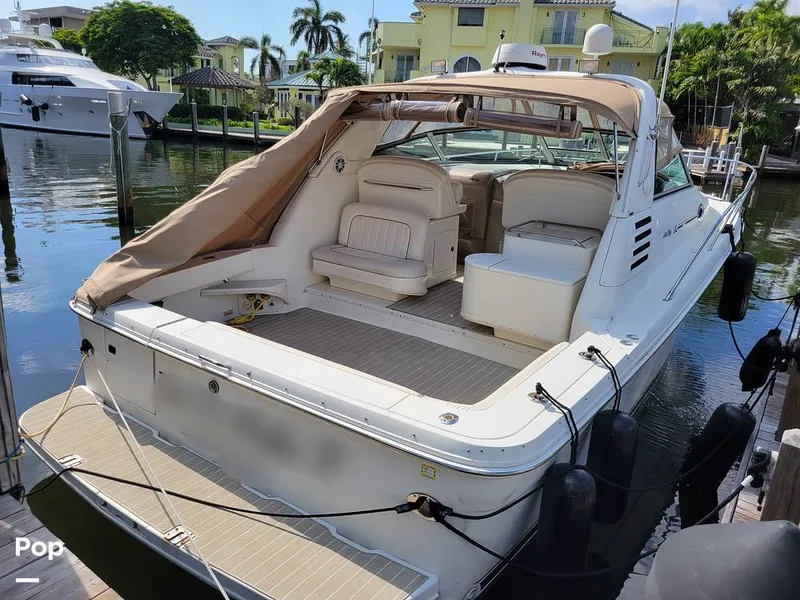 Slide: The Image of Sea Ray 330 Express Cruiser 2000 - 15785855