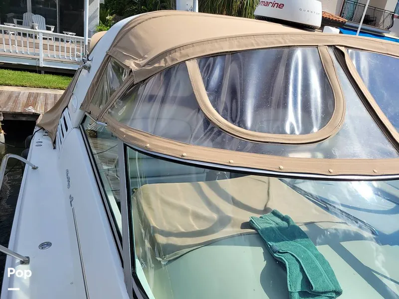 Slide: The Image of Sea Ray 330 Express Cruiser 2000 - 15786189