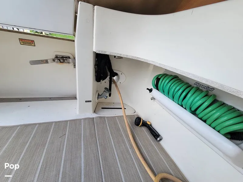 Slide: The Image of Sea Ray 330 Express Cruiser 2000 - 15785864