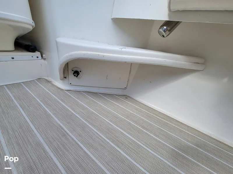 Slide: The Image of Sea Ray 330 Express Cruiser 2000 - 15785867