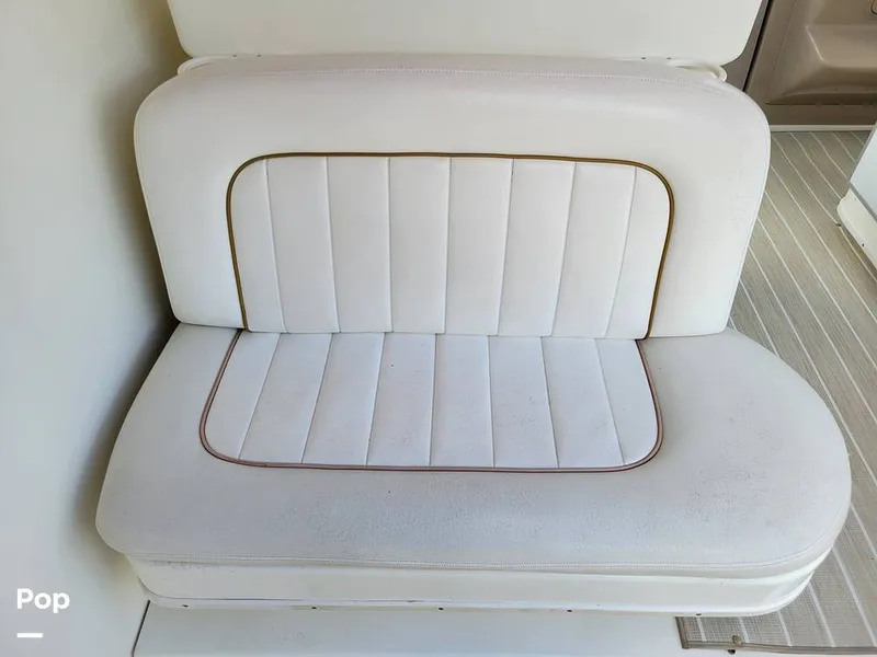 Slide: The Image of Sea Ray 330 Express Cruiser 2000 - 15785873