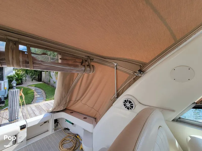 Slide: The Image of Sea Ray 330 Express Cruiser 2000 - 15785909