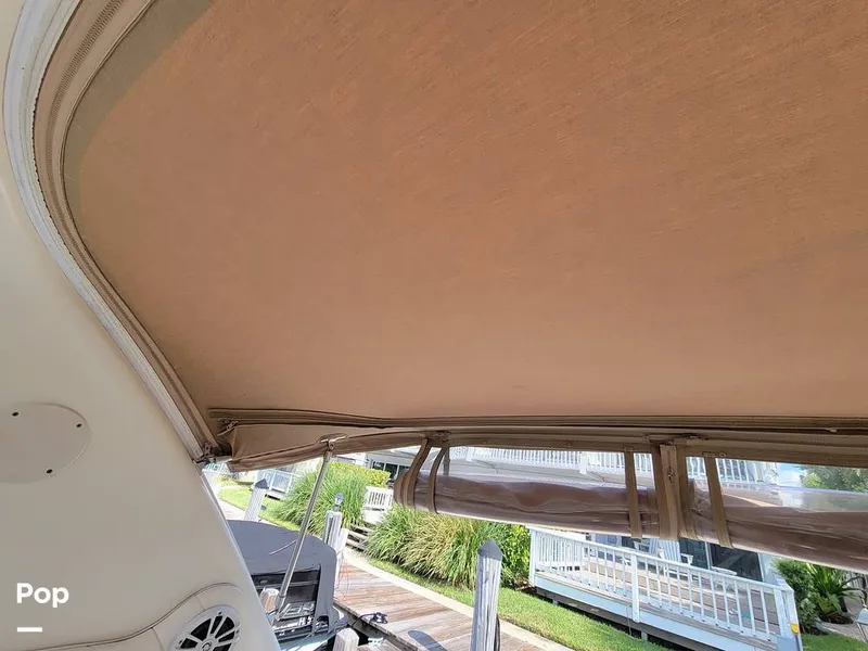 Slide: The Image of Sea Ray 330 Express Cruiser 2000 - 15785912