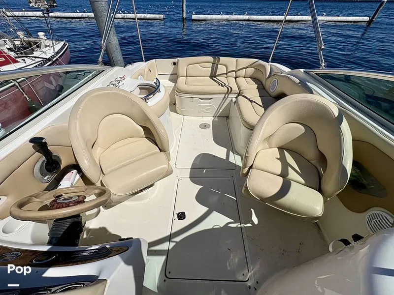 Slide: The Image of Sea Ray 270 Sundeck 2002 - 16609014