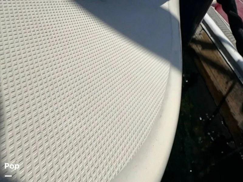 Slide: The Image of Sea Ray 270 Sundeck 2002 - 16609051