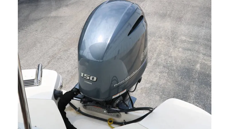 Slide: The Image of Stingray 212 SC 2020 - 29