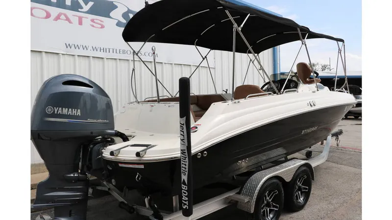 Slide: The Image of Stingray 212 SC 2020 - 33