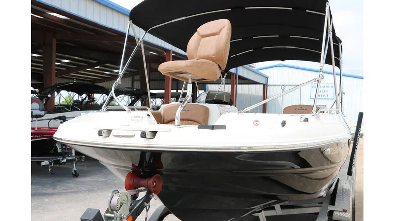 Slide: The Image of Stingray 212 SC 2020 - 40