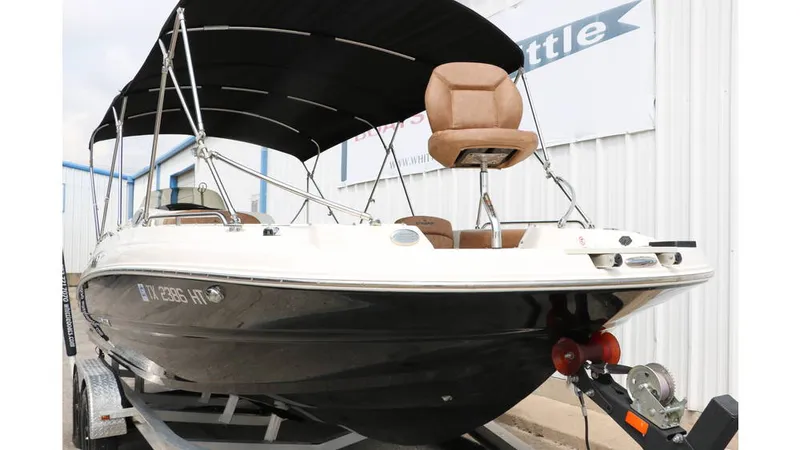 Slide: The Image of Stingray 212 SC 2020 - 42