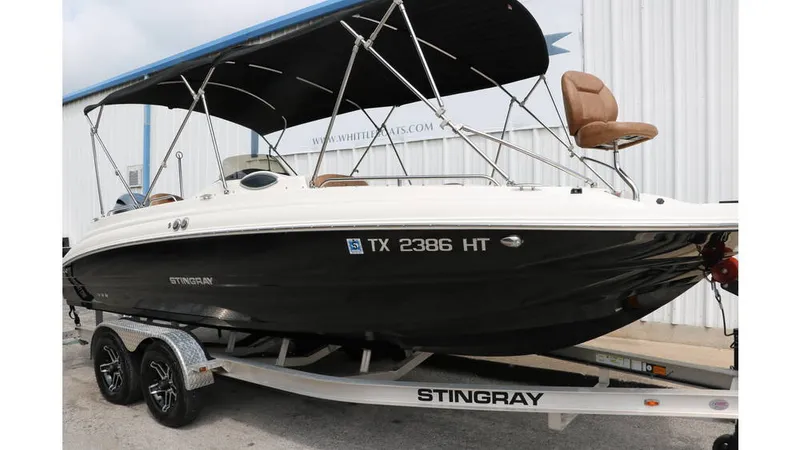 Slide: The Image of Stingray 212 SC 2020 - 44