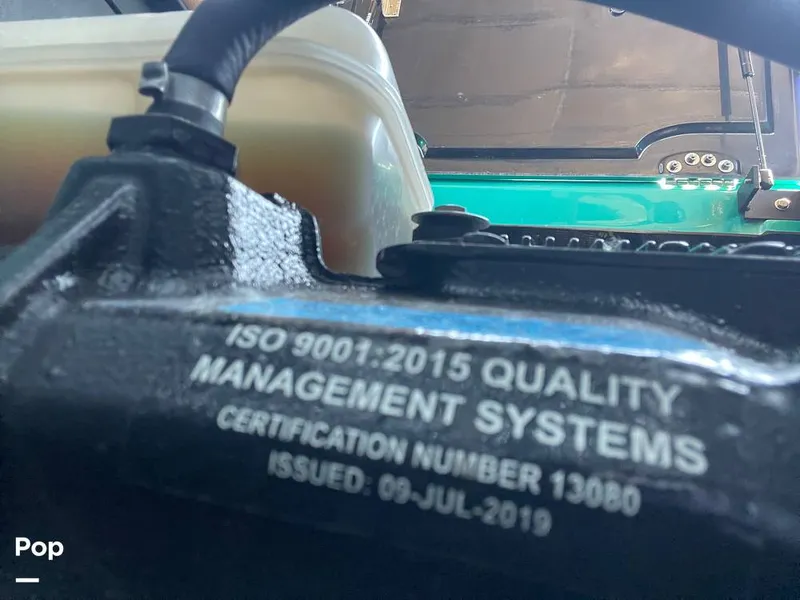 Slide: The Image of Malibu M240 2022 - 15788802