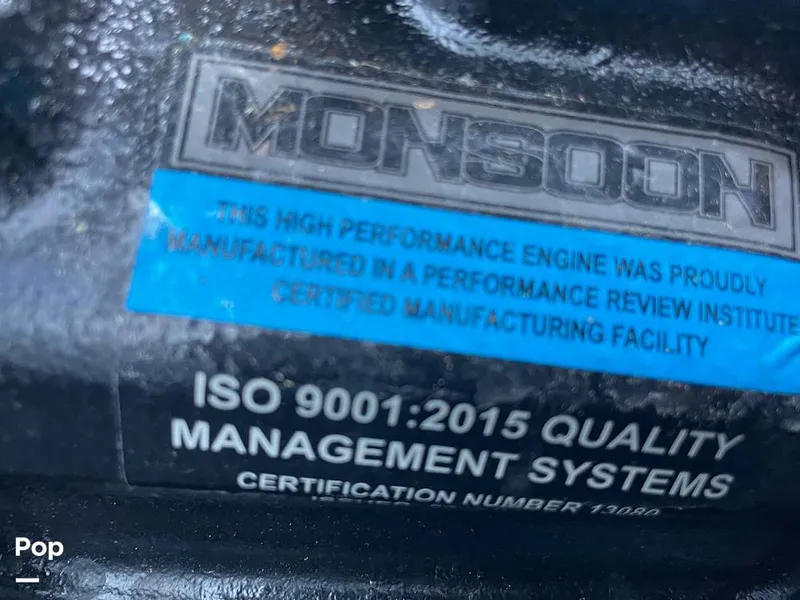 Slide: The Image of Malibu M240 2022 - 15788803