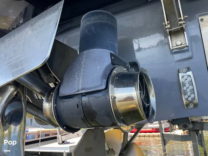 Slide: The Image of Malibu M240 2022 - 15788838