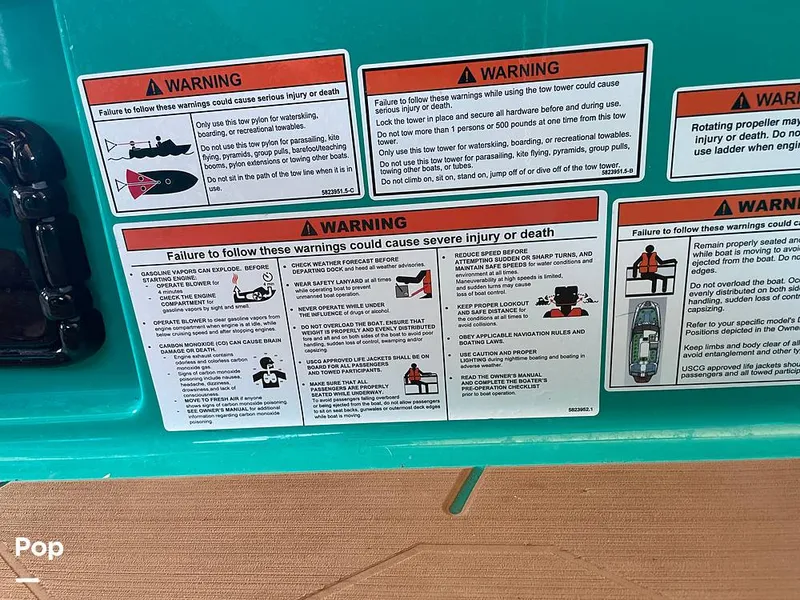 Slide: The Image of Malibu M240 2022 - 15788745