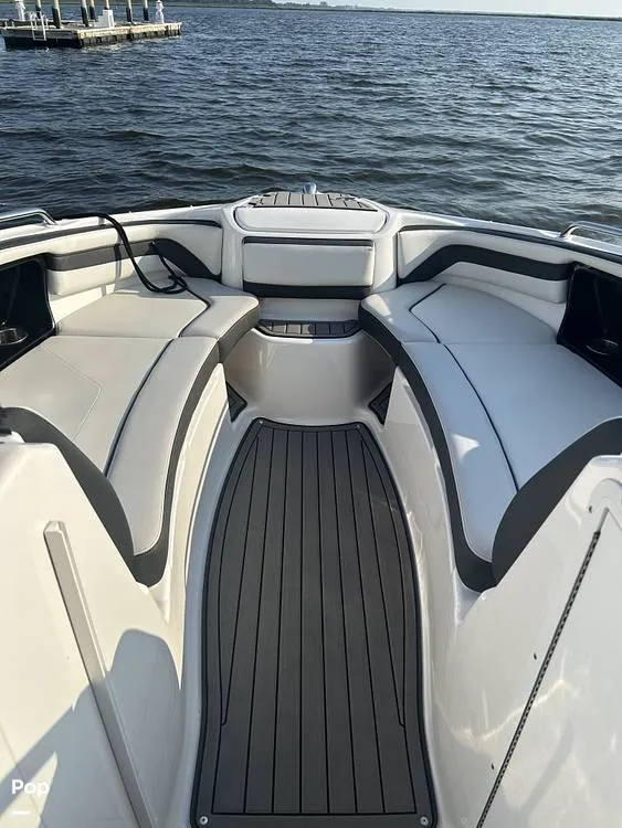 Slide: The Image of Yamaha 242 limited SE 2018 - 16054129