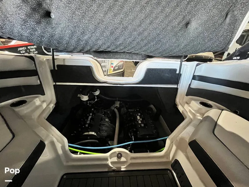 Slide: The Image of Yamaha 242 limited SE 2018 - 16010559