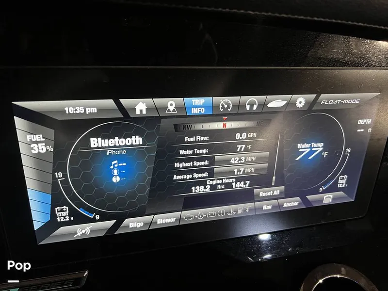 Slide: The Image of Yamaha 242 limited SE 2018 - 16054138