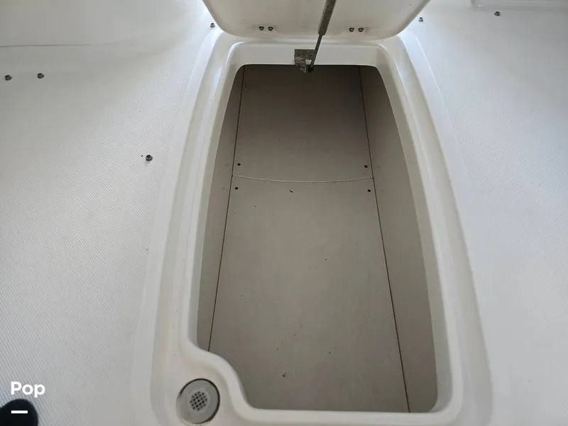 Slide: The Image of Hurricane 2690 SD 2016 - 15806815