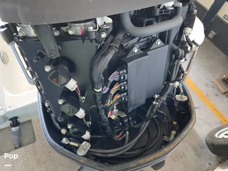 Slide: The Image of Hurricane 2690 SD 2016 - 15806833