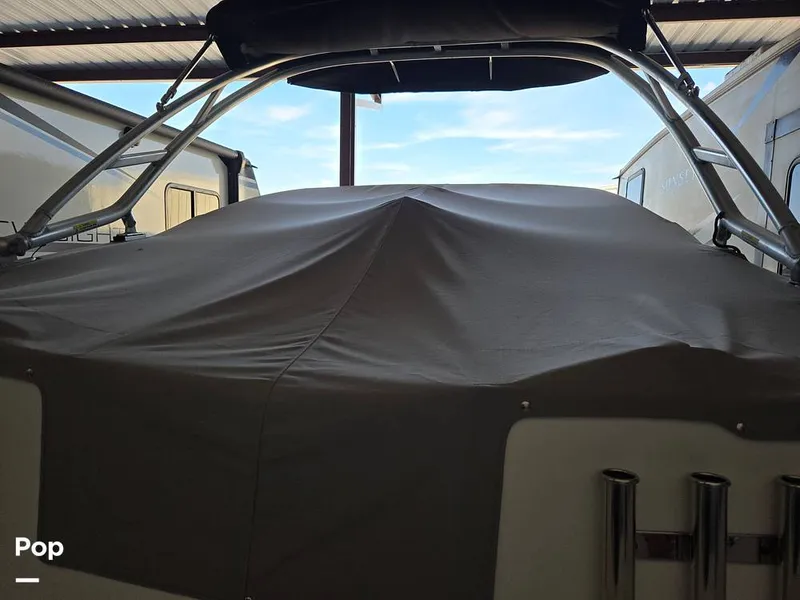 Slide: The Image of Hurricane 2690 SD 2016 - 15806840