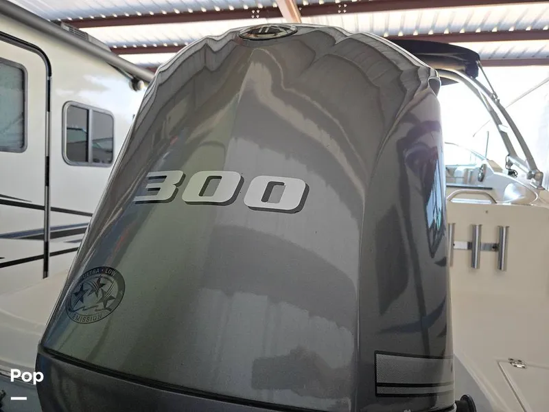 Slide: The Image of Hurricane 2690 SD 2016 - 15806724