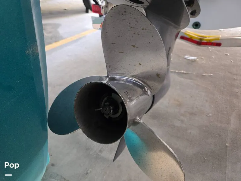 Slide: The Image of Hurricane 2690 SD 2016 - 15806726