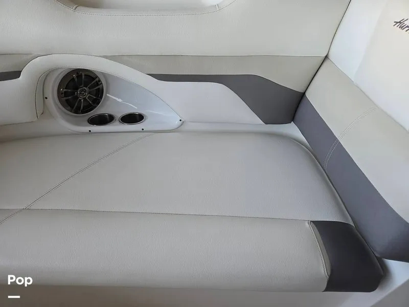 Slide: The Image of Hurricane 2690 SD 2016 - 15806754